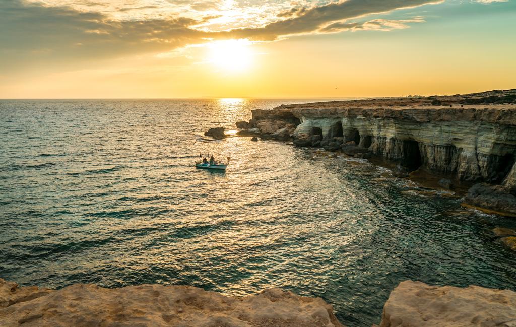 Paradi Nissi Golden Sands Apartment Agia Napa Buitenkant foto